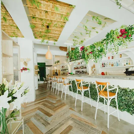 Апартаменты Luscious In Iskele, Long Beach, Caesar Trikomo