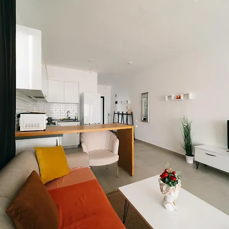 Luscious In Iskele, Long Beach, Caesar Apartament Trikomo